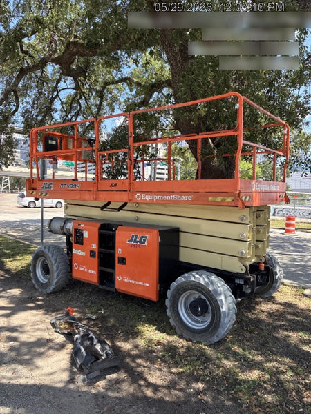 2023 JLG RT4394