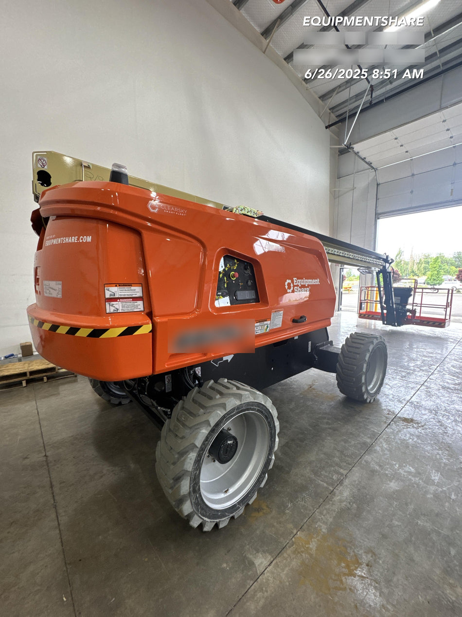 2025 JLG 660SJ