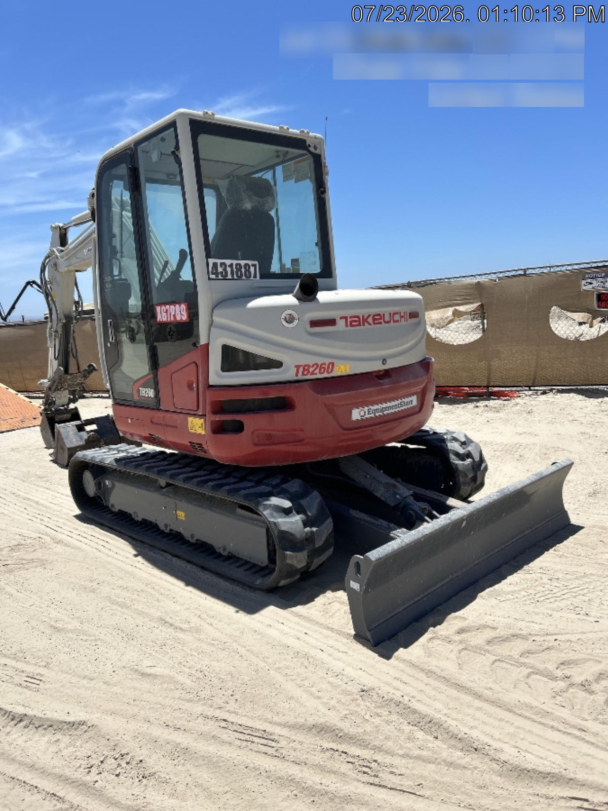 2024 TAKEUCHI TB260-CR