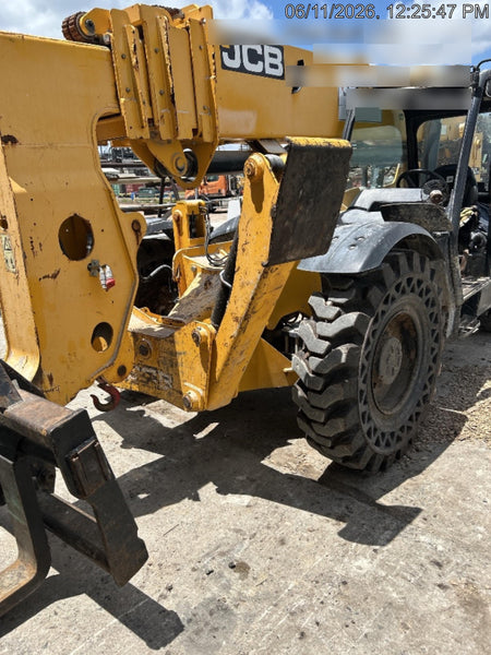 2019 JCB 510-56 74 HP w/Open ROPS, Beacon, Aux Hydraulics, Worklights, Solid Tires 60" Carriage/Forks