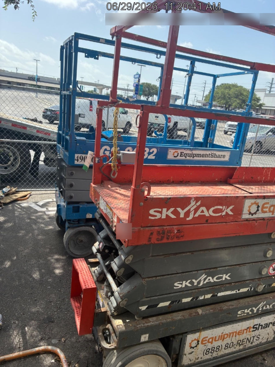 2018 SKYJACK SJIII-3226