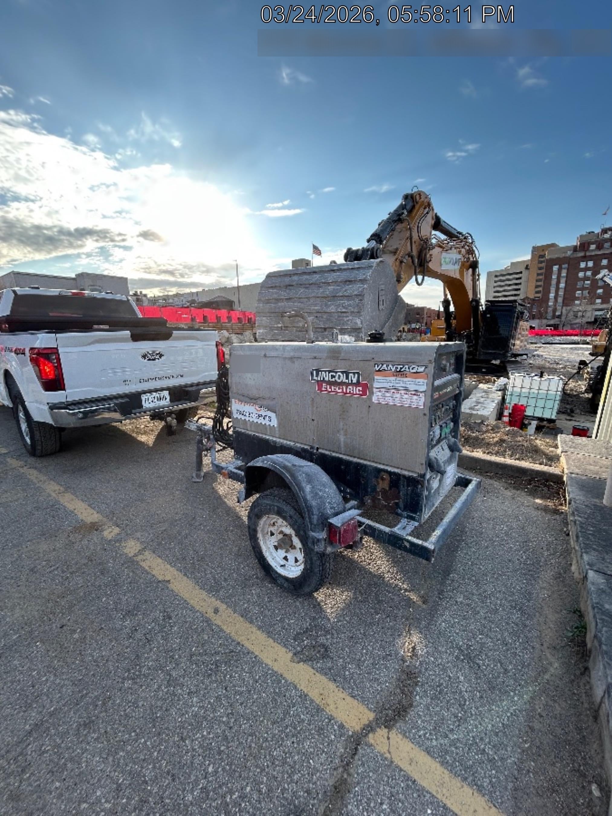 2018 Lincoln Electric Vantage 322 Lincoln Vantage 322 Welder Ready Pak 3 - Vantage 322, Trailer, Fender and light kit, Cable rack