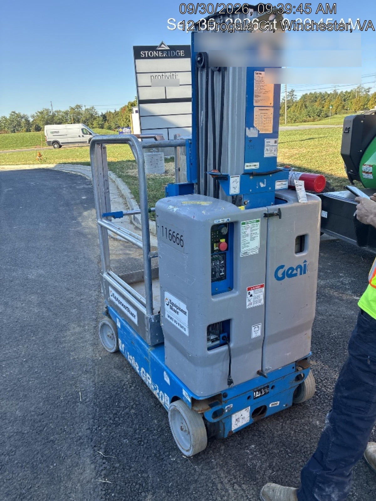 2020 GENIE GR-20