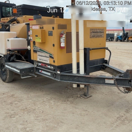 2019 Vac-Tron LP573XDT 24Hp Kohler Diesel, 500 Gal Debris Tank, 500 CFM Vacuum Pump, x2 100 Gal Water Tanks