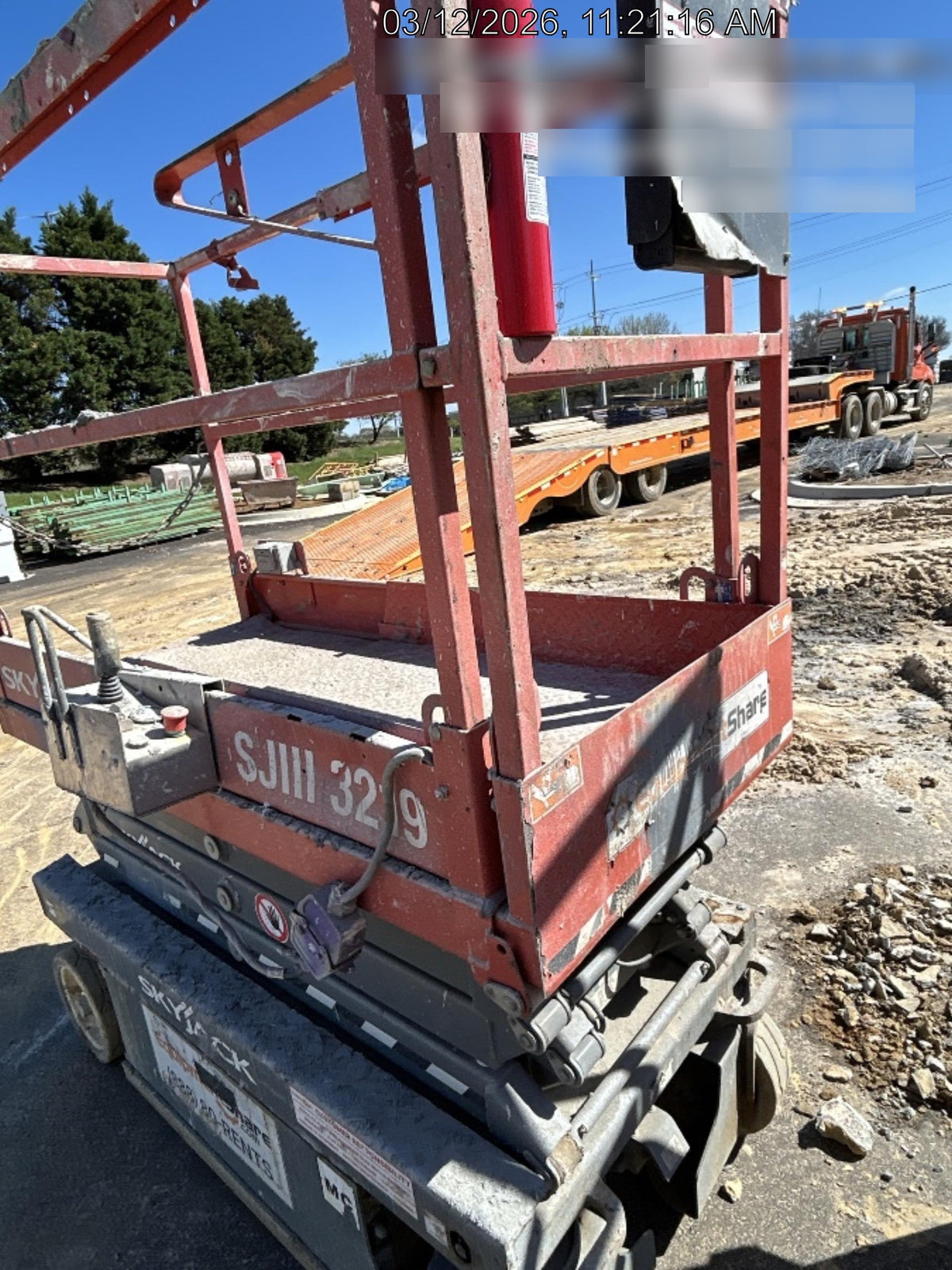 2018 Skyjack SJIII-3219 Skyjack SJIII3219 Scissor Lift w/Trojan Batteries