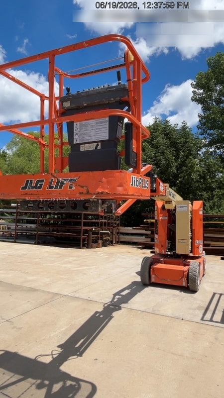 2019 JLG E300AJP