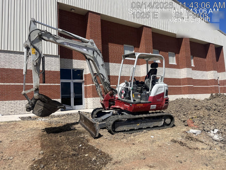 2024 TAKEUCHI TB250-2R