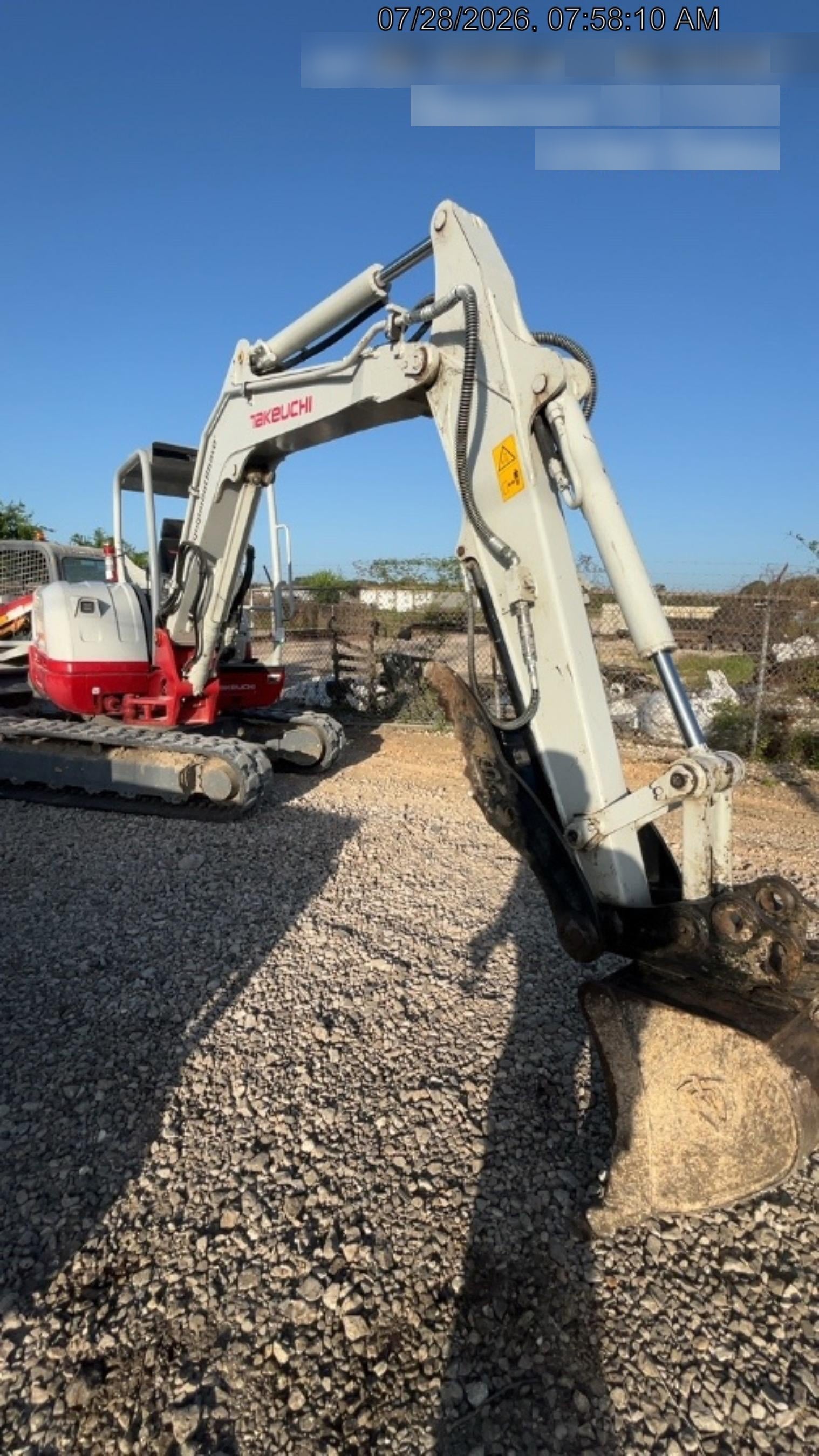 2025 TAKEUCHI TB250-2R