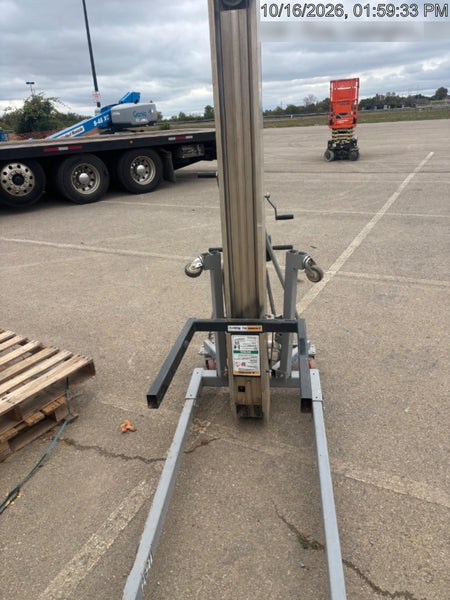 2019 GENIE SLC-24