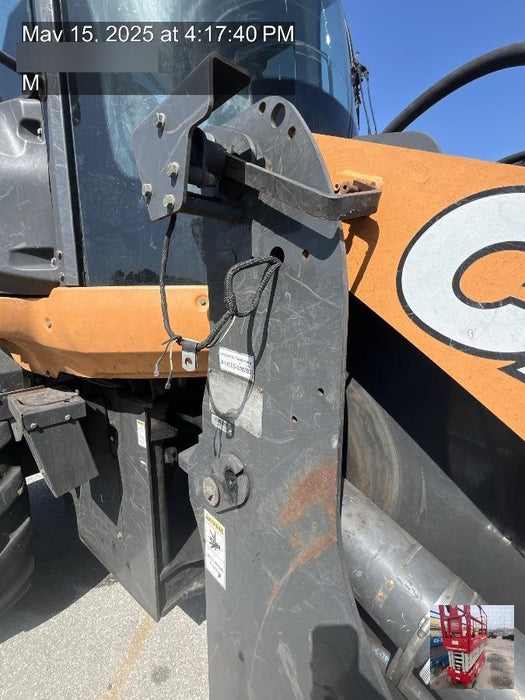 2018 Case 621G CLOSED CAB, JRB 416 STYLE HYD COUPLER