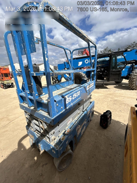 2019 Genie GS-1930 Fixed Rails with Chain Entry