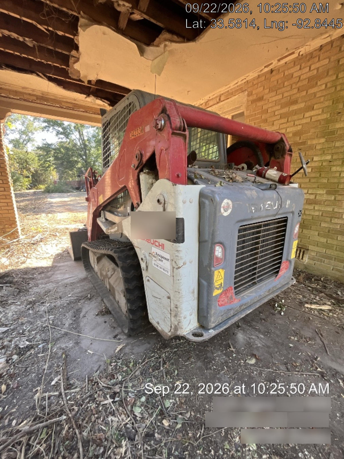 2023 TAKEUCHI TL10V2-CR