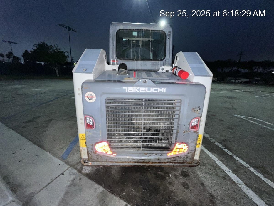 2022 TAKEUCHI TL8R2-R