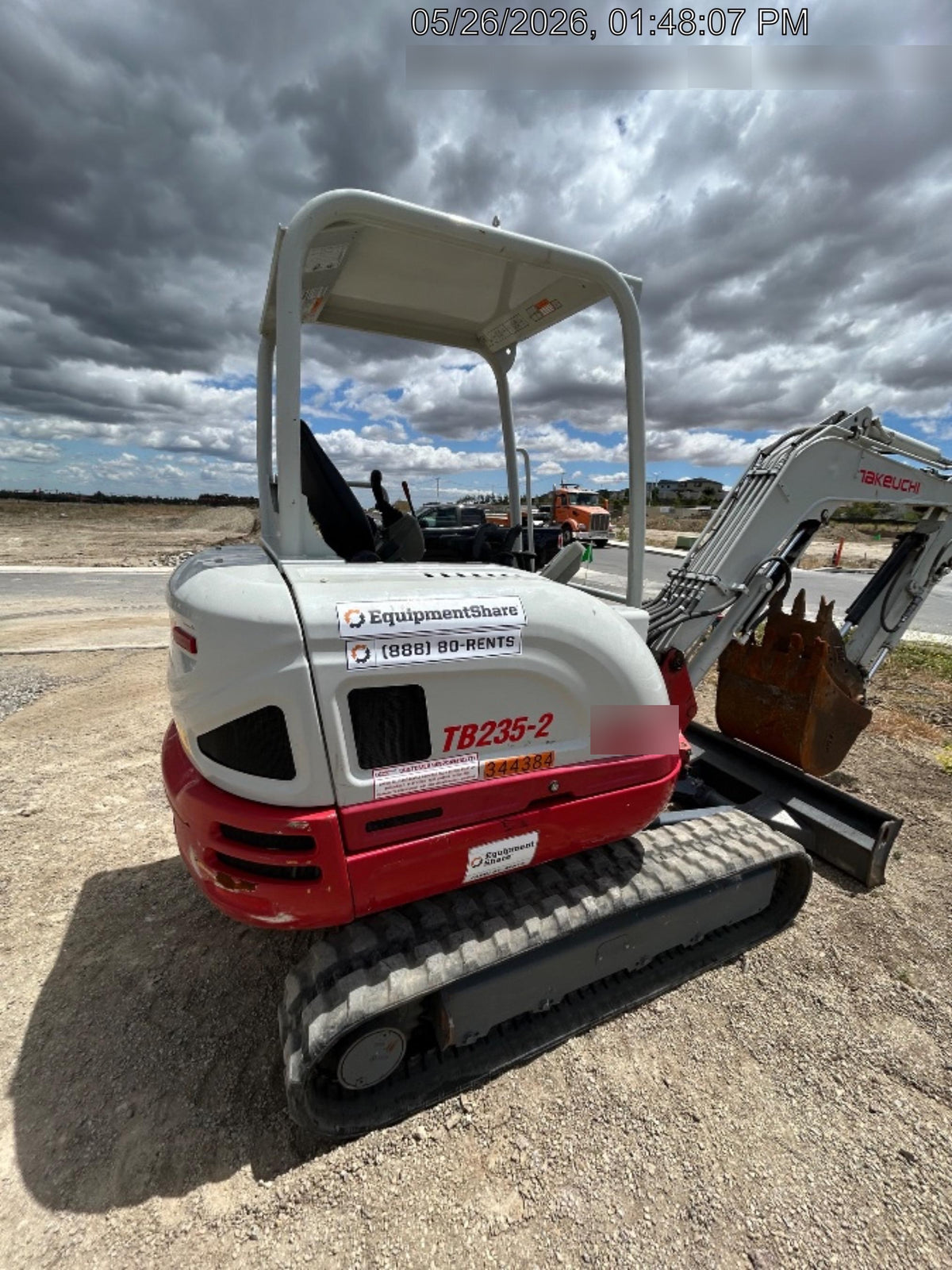 2023 TAKEUCHI TB235-2R