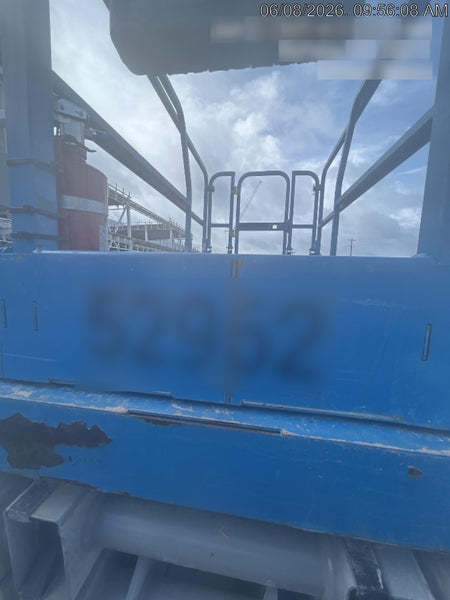 2019 Genie GS-4047 Folding rails with half height swing gate
