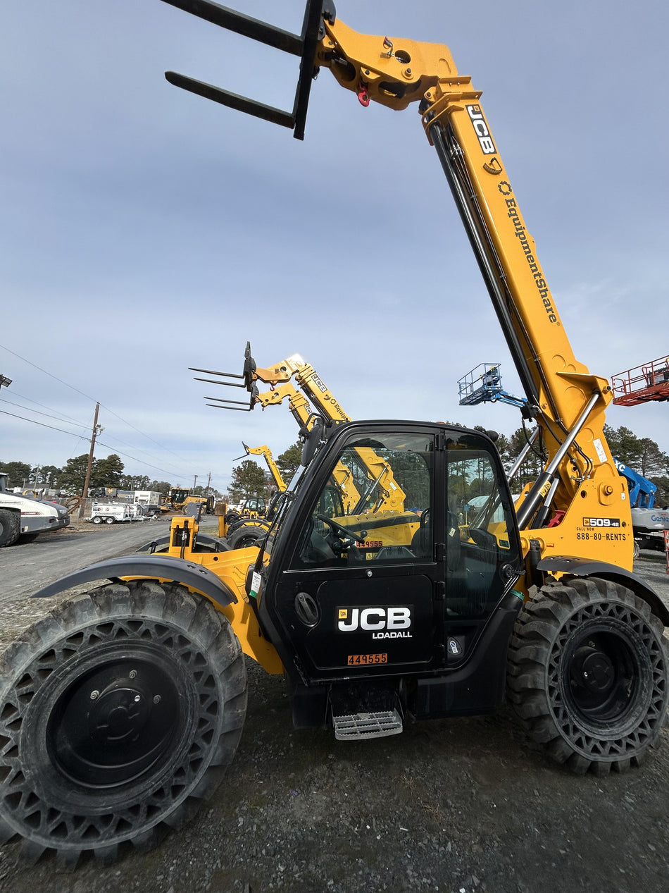 2024 JCB 509-42