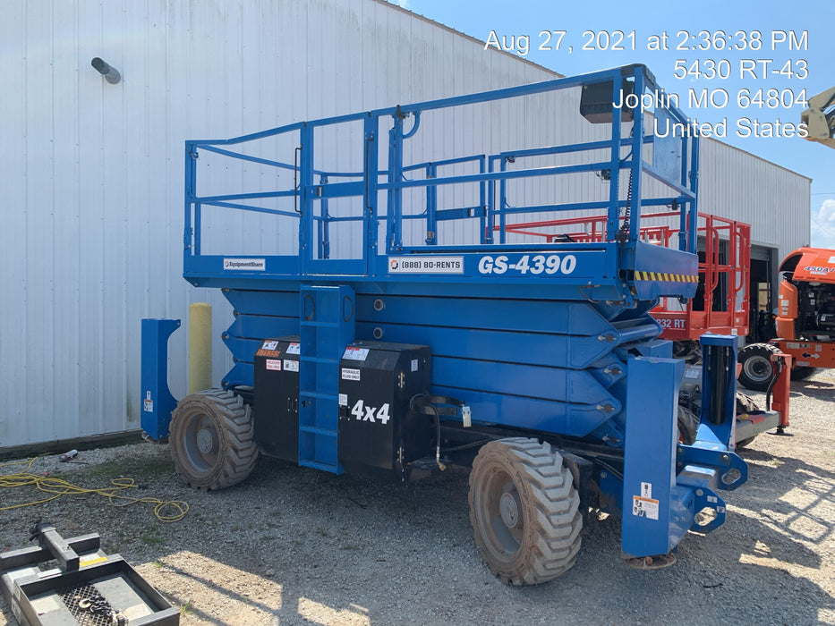 2020 GENIE GS-4390 RT