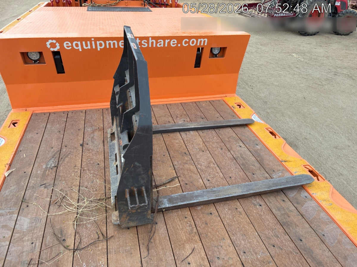2021 PALADIN 48" Pallet Forks - Paladin
