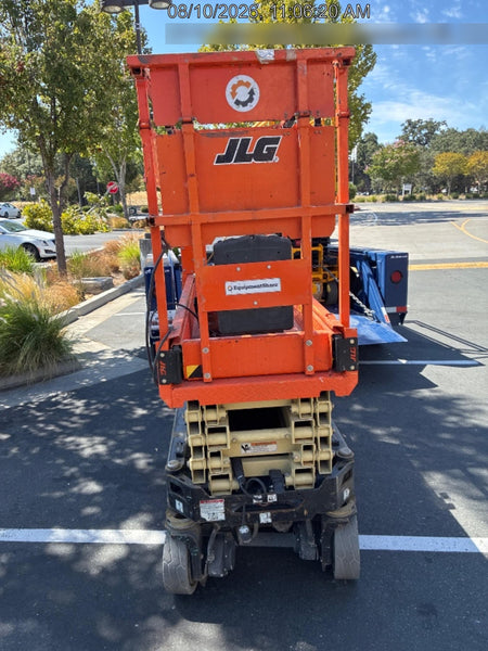 2021 JLG ES1932