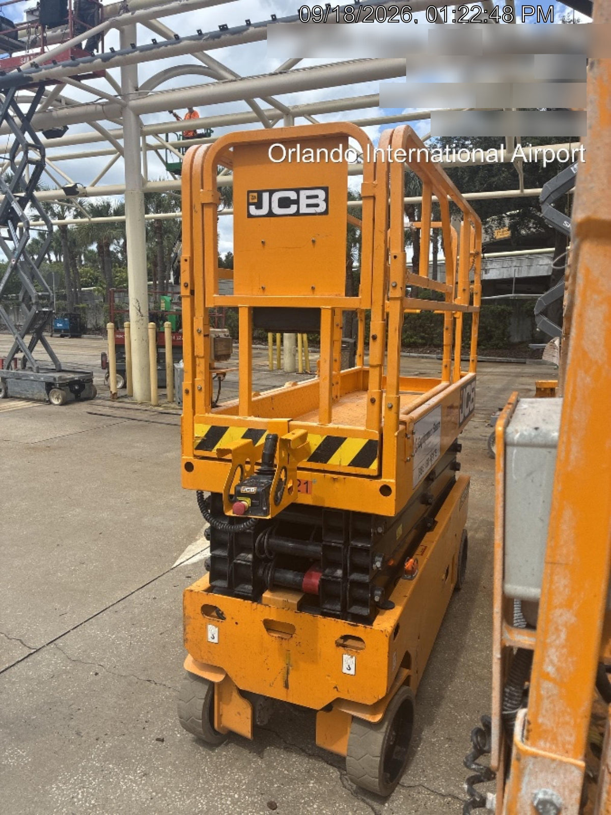 2023 JCB S2632E