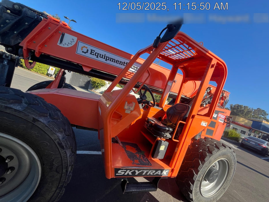 2020 Skytrak 12054 74Hp, Canopy, FF Tires, Work Lights, Beacon, Aux Hydraulics, Back up Alarm, Lifting Eye, ES Decals