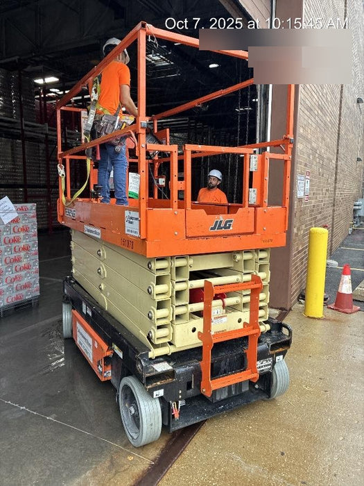2021 JLG R3246