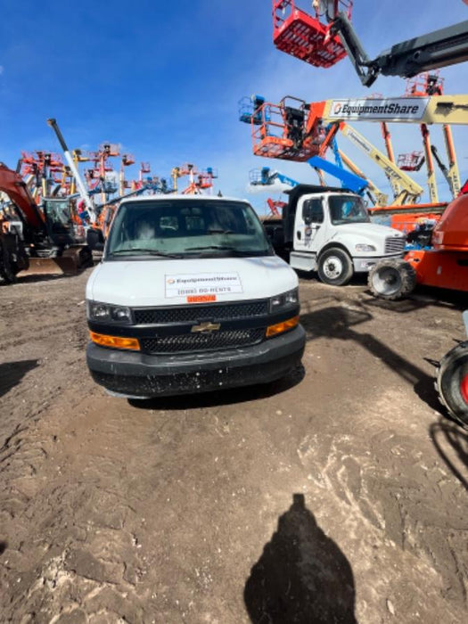 2023 CHEVROLET Express Van - Rental