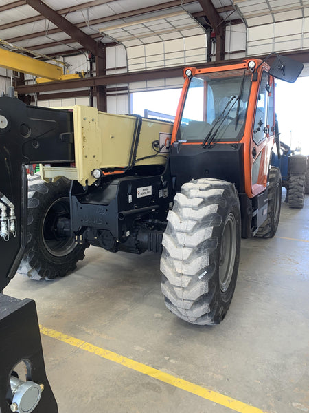 2021 JLG 1732