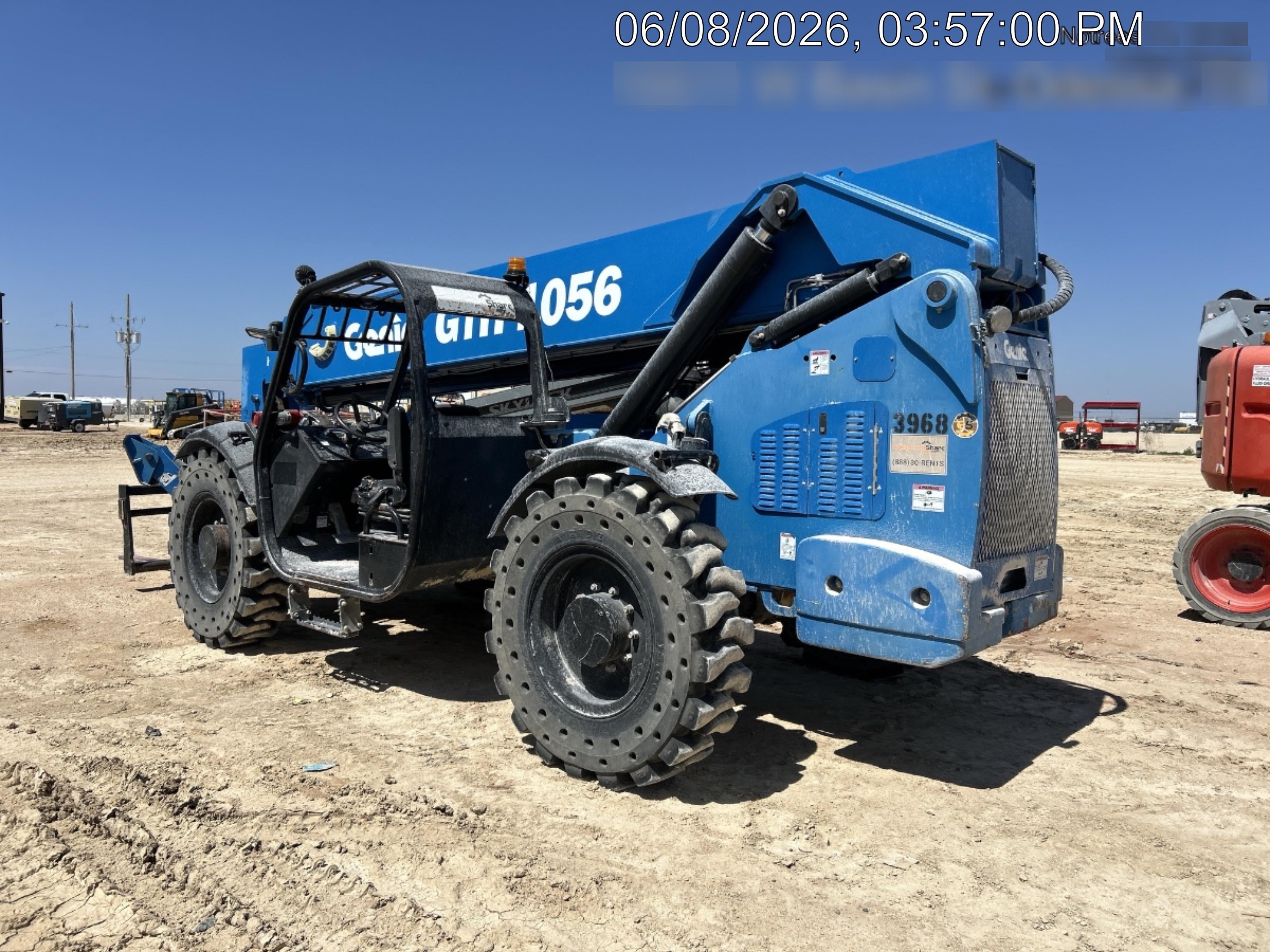 2017 GENIE GTH-1056
