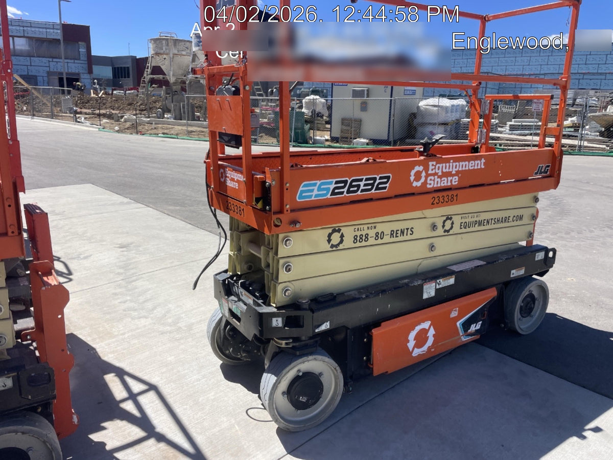2022 JLG ES2632