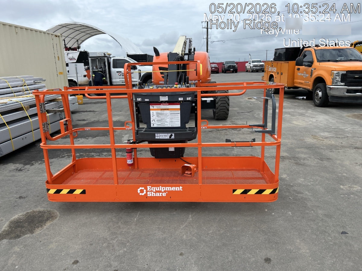 2026 JLG 600AJ