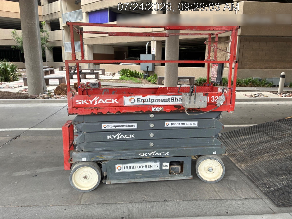 2017 Skyjack SJIII-3226 Skyjack SJ3226, Trojan Battery Set, Extended Warranty 5yr/5k hr