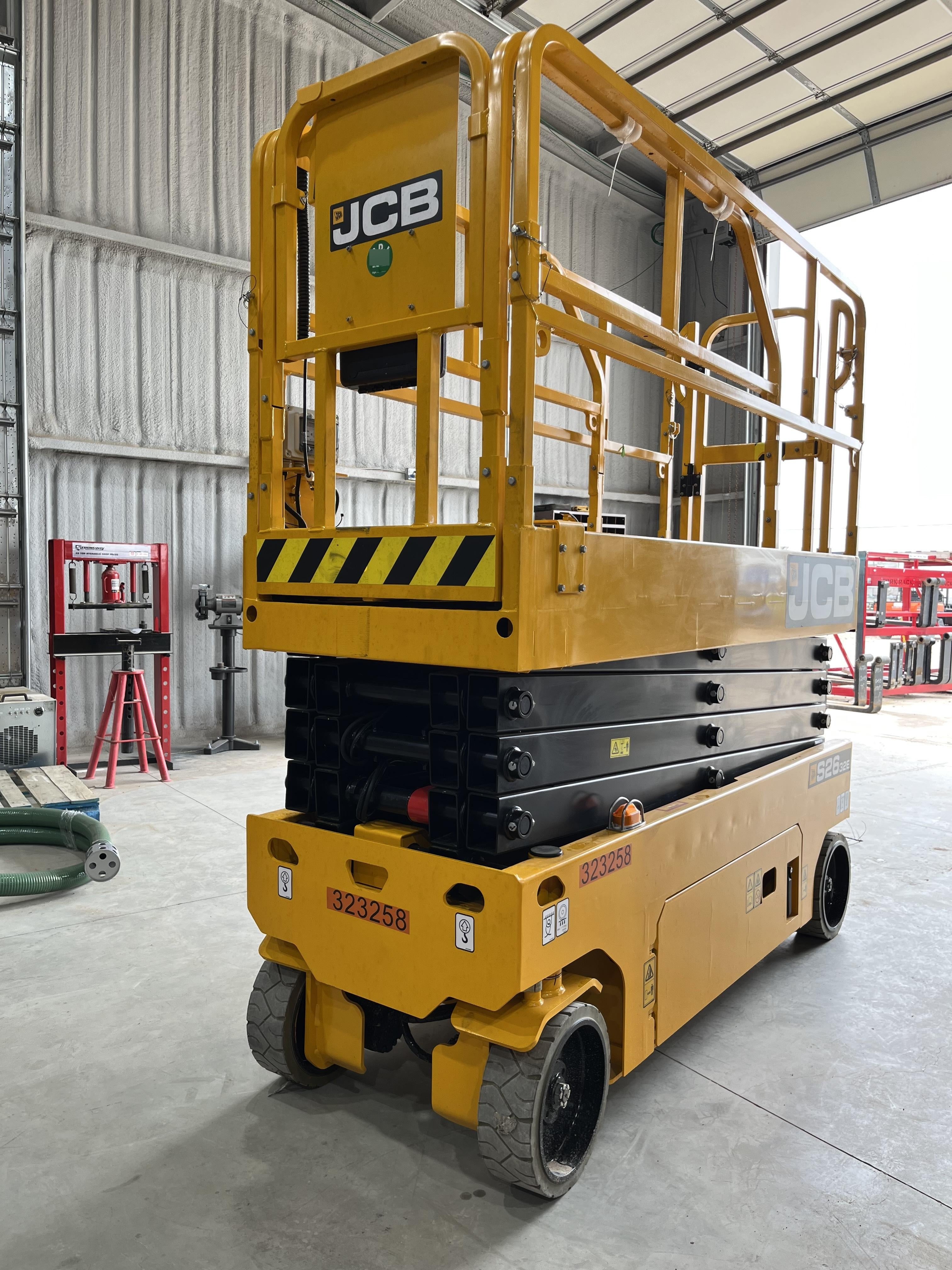2023 JCB S2632E