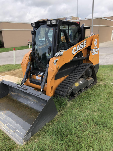 2021 CASE TR270B