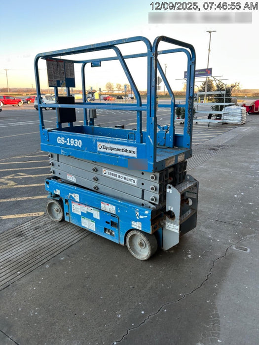 2019 Genie GS-1930 Fixed Rails with Chain Entry