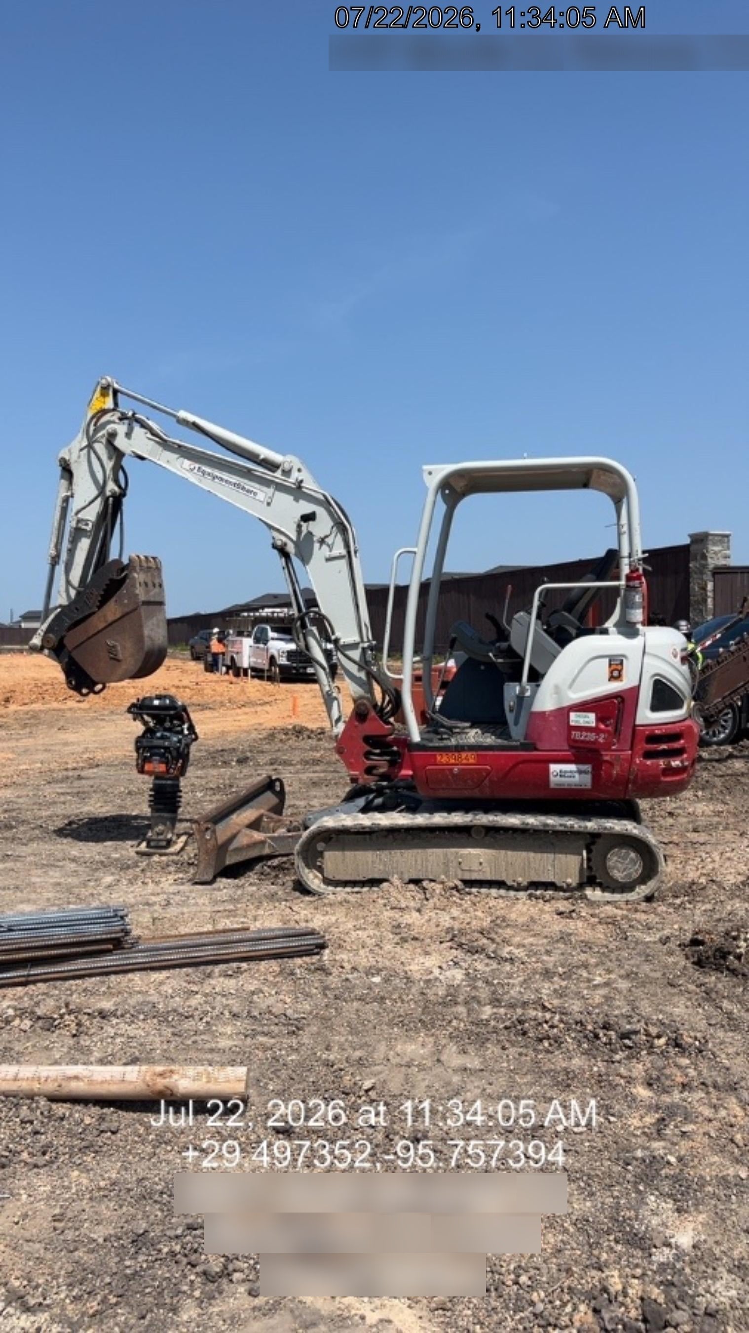 2022 TAKEUCHI TB235-2R