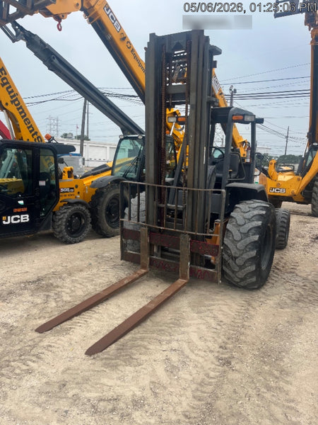 2019 CASE 588H