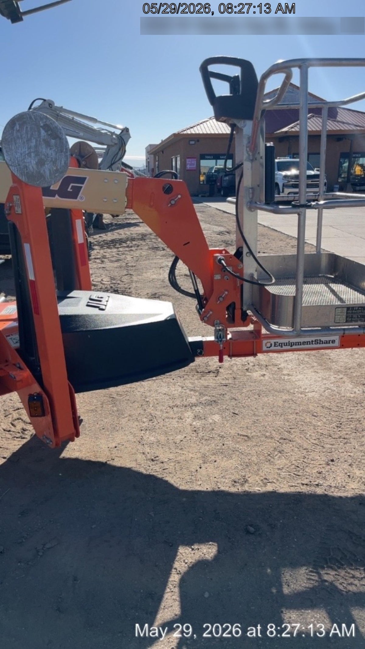 2022 JLG T350