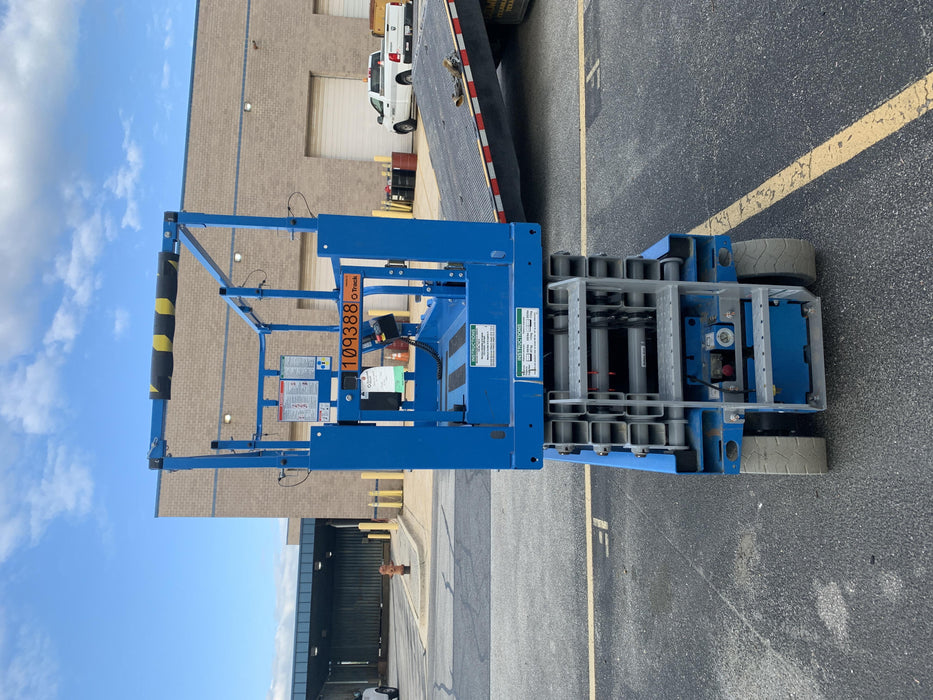 2020 Genie GS-2632 Solid NM Tires, Folding Rails with Half-Height Swing Gate, Beacon