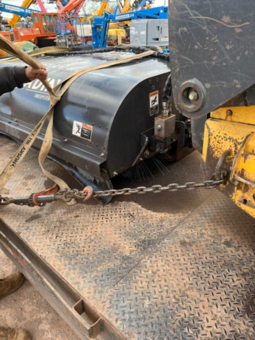 2021 PALADIN Sweepster SB72