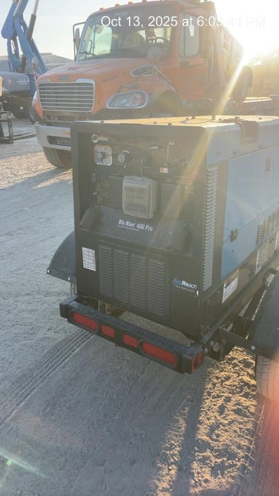 2025 MILLER ELECTRIC BIG BLUE 400