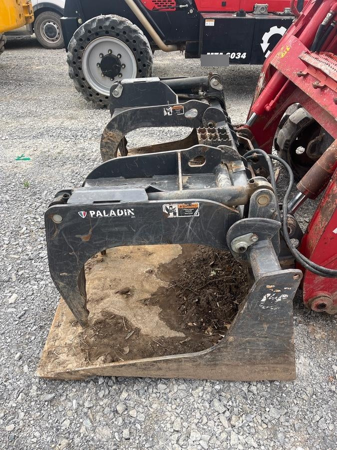 2020 PALADIN 76" Scrap Grapple Bucket - Paladin