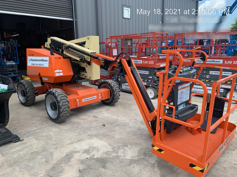 2021 JLG 340AJ