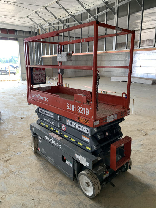 2018 Skyjack SJIII-3219 Standard Rental Specs
