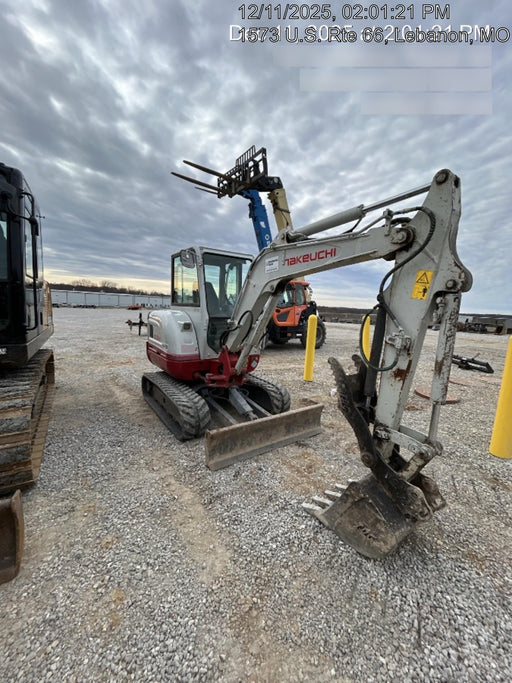 2020 TAKEUCHI TB235-2CR