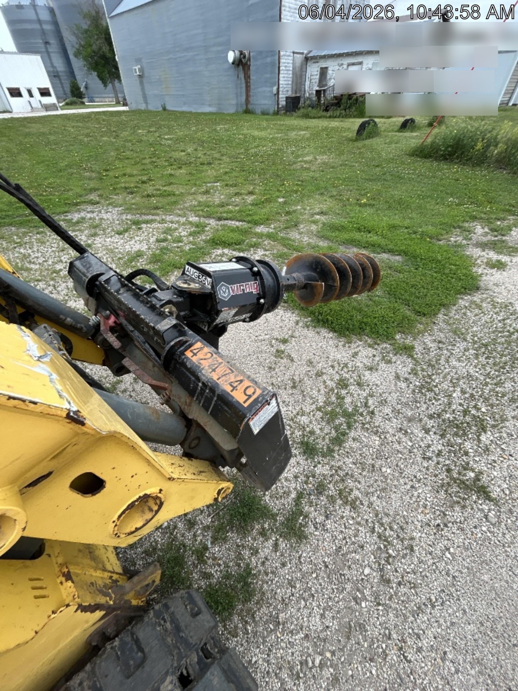 2018 Wacker Neuson ST31 ST31 8k Tracked Skid Loader, Canopy, 2 speed, Bucket Leveling , Selectable EH Controls, Variable speed fan, Cyclonic precleaner, 75" Bucket LP w/ smooth bolt on edge