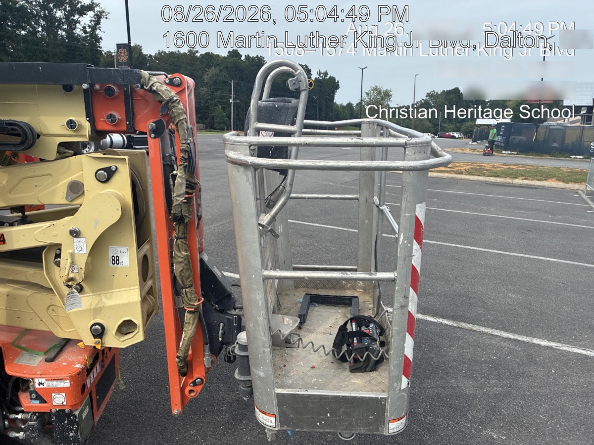 2020 JLG X600AJ