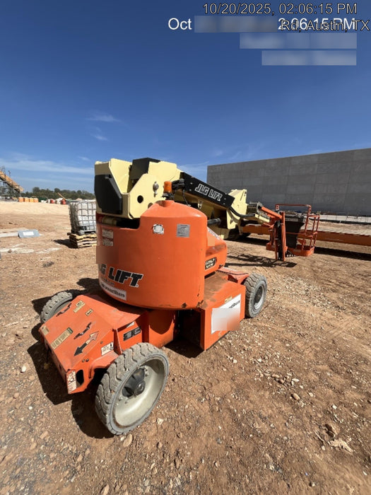 2019 JLG E400AJPN