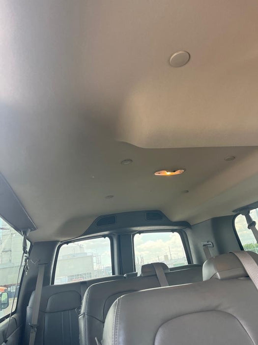 2025 CHEVROLET Express Van - Rental