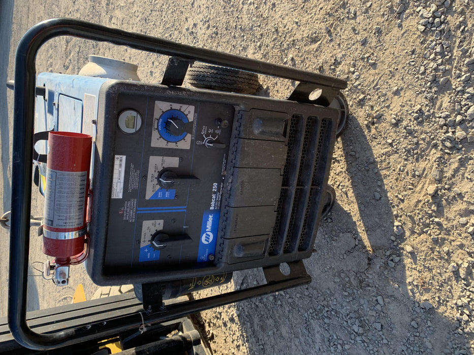 2019 MILLER ELECTRIC Bobcat 250 - Propane